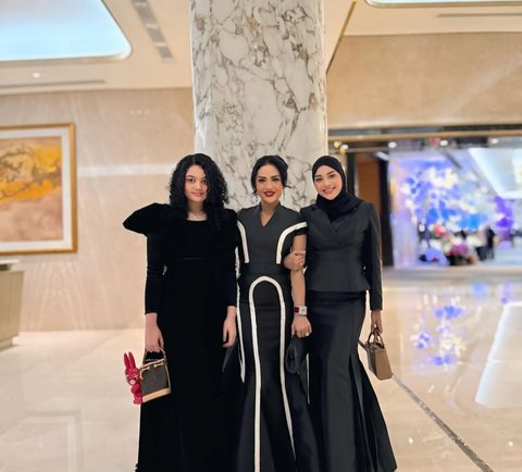 Dipuji Makin Body Goals, Intip Penampilan Menawan Aurel Hermansyah Berbalut Dress Hitam Simpel