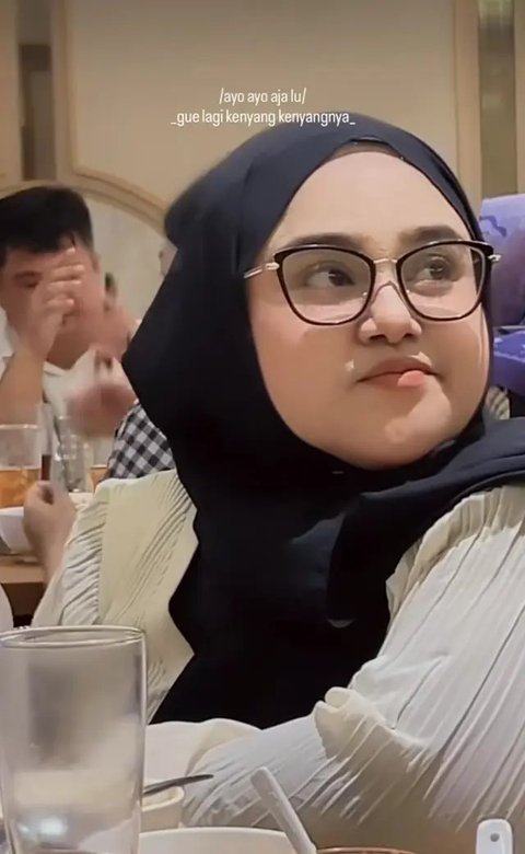 7 Foto 'Kembaran' Syifa Hadju Versi Film 200 Pounds of Beauty Viral di Media Sosial, Sama-Sama Cantik dan Punya Hidung Mancung