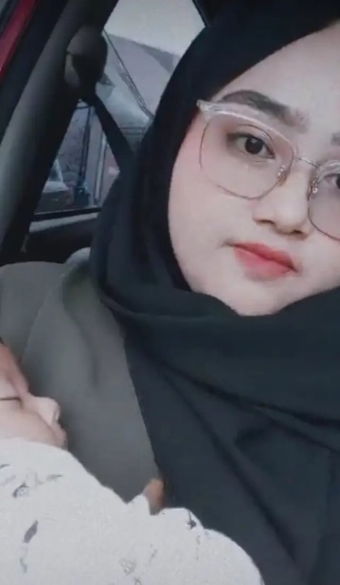 7 Foto 'Kembaran' Syifa Hadju Versi Film 200 Pounds of Beauty Viral di Media Sosial, Sama-Sama Cantik dan Punya Hidung Mancung