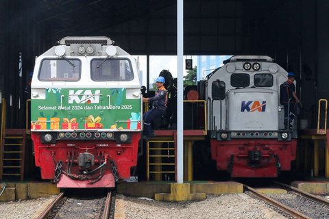 FOTO: KAI Daop 1 Jakarta Siapkan 17 Kereta Api Tambahan untuk Layani Penumpang di Libur Natal dan Tahun Baru