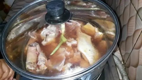 Tips Ampuh Hilangkan Bau Amis pada Bebek, Masak Jadi Lebih Nikmat