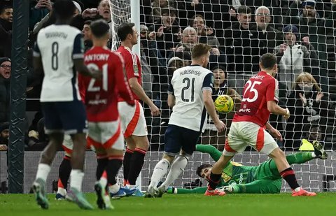 3 Hal ini Bisa Membuat Karier Ruben Amorim Pendek di MU: Pasang Surut Performa The Red Devils