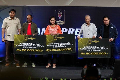 FOTO: Malam Apresiasi Piala Presiden 2024, PSSI Terima Dana Rp31,9 Miliar untuk Timnas Indonesia