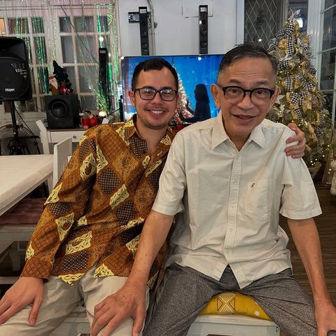 Momen Haru Pertemuan Ray Sahetapy dan Surya Sahetapy Usai 3 Tahun Pindah ke Amerika