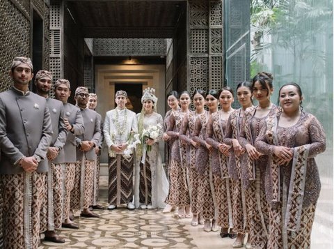 Jadi Groomsmen di Pernikahan Dewi Paramitha 'Mici', Penampilan Refal Hady Banjir Sorotan