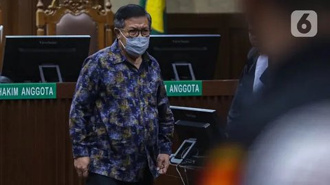 FOTO: Momen Tiga Hakim PN Surabaya Didakwa Terima Suap Rp4,6 Miliar Terkait Vonis Bebas Ronald Tannur