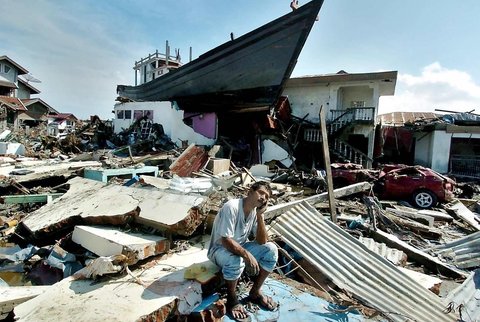 FOTO: Mengenang Potret Pilu Kehancuran Akibat Tsunami Aceh 20 Tahun Lalu, Ratusan Ribu Jiwa Melayang