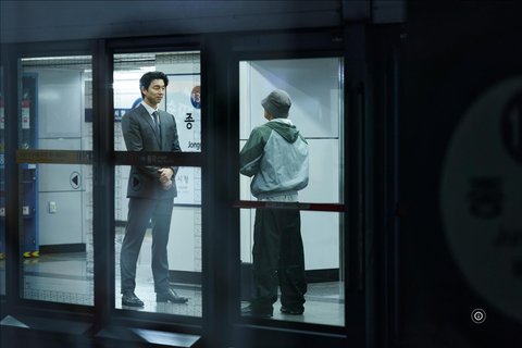 Bintangi Sederet Film dan Drama Hits dari 'SQUID GAME' hingga 'THE TRUNK', Intip Profil Gong Yoo