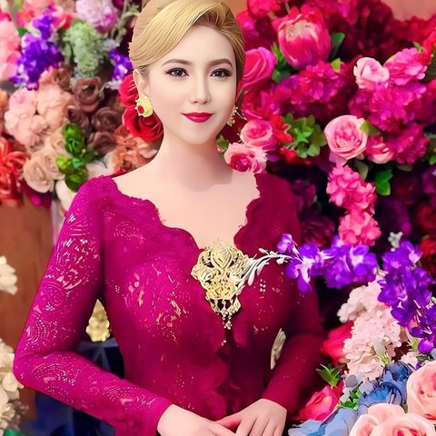 Jangan Minder Dulu! Ini Trik Pilih Model Kebaya Agar Body Tampak Ramping