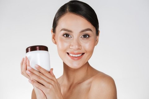 Kolagen vs Retinol, Combo Maut untuk Kencangkan Kulit Wajah dan Tampak Awet Muda