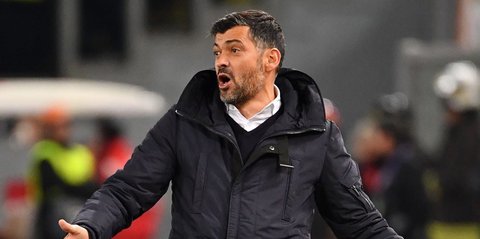 Imbang Lawan Roma, AC Milan Pecat Pelatih Paulo Fonseca