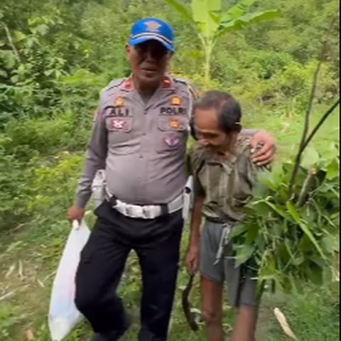 50 Tahun Jadi Tunanetra, Pria Tinggal Sendirian di Atas Gunung ini Dapat Mukjizat Bisa Melihat Sampai Bikin Perwira Polisi Takjub