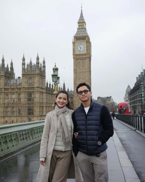 Lepas Rindu, Potret Azriel Liburan Bareng Sarah Menzel ke London Hingga Roma - Dinilai Serasi & Didoakan Segera Menikah