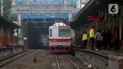 KRL Jabodetabek Beroperasi 24 Jam di Tahun Baru 2025, Dilarang Membawa Petasan