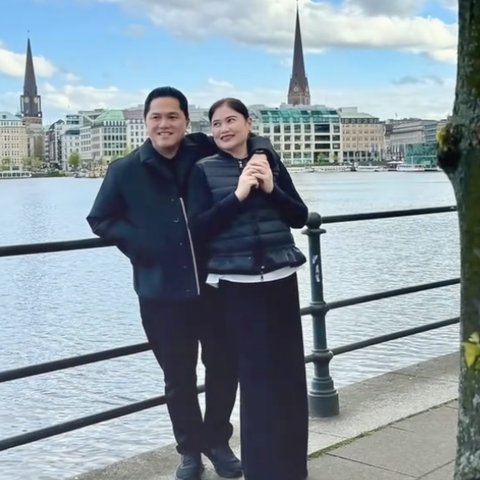 Momen Erick Thohir Unggah Foto Mesra dengan Sang Istri ‘Waktu Indonesia Bucin’