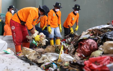 FOTO: Mengintip TPA Rawa Kucing Tangerang Kelola Sampah Jadi Kompos dan Bahan Bakar