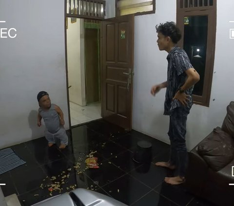 Di-Prank oleh Sang Anak yang sedang Mabuk Parah, Ucok Baba Ngamuk Ambil Air Lalu Disiram 'Astaghfirullah Anak Gua Jadi Mabuk Gini'