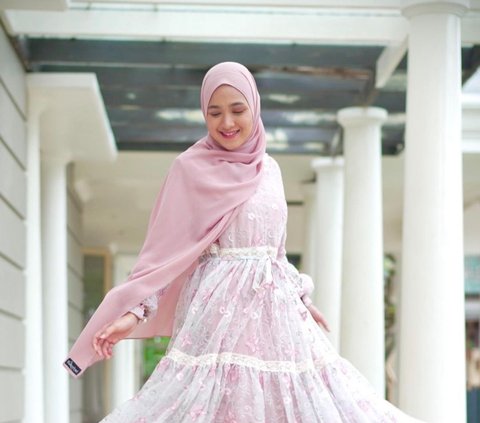 Simple Hijab ala Cut Syifa, Easy to Follow and No Fuss