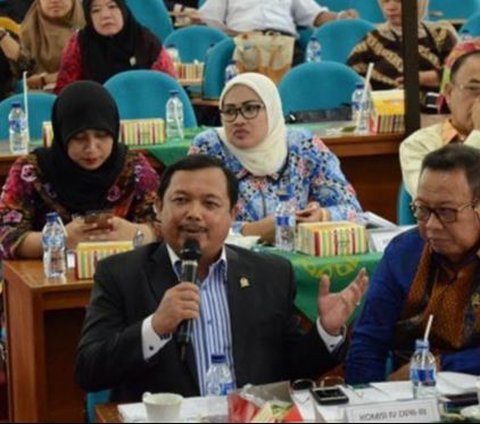 Bahas RUU DKJ, Anggota DPR ingin Jakarta Bukan Hanya Jadi Kota Berduit