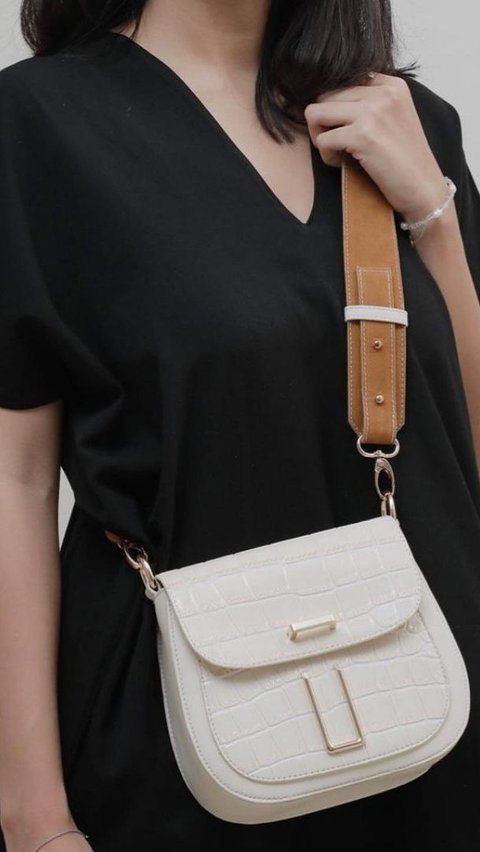 7. Josvli, Local Bag with Chic and Modern Style