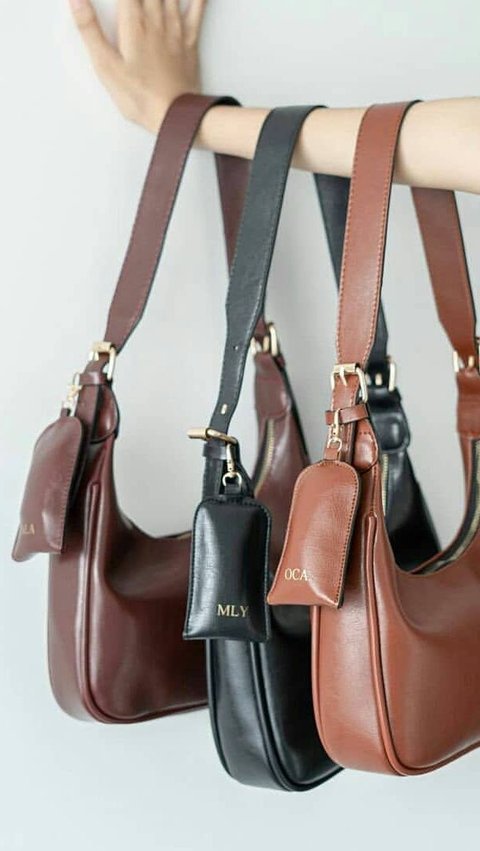 8. Reni Shoulder Bag, Tas Berbahan Kulit dengan Harga Terjangkau