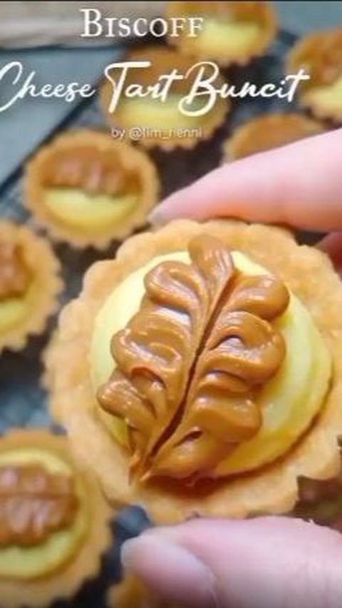 9. Ide Kue Lebaran Modern Kekinian: Biscoff Cheese Tart Buncit<br>