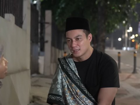 Baim Wong Geleng-geleng Kepala, Baru Pertama Kali Ada Pedagang Enggak Mau Dikasih Uang