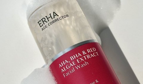 Choose Facial Wash with Exfoliating Agent content.