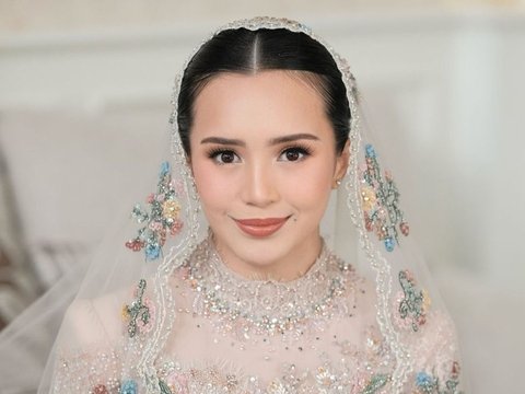 Foto-foto Acara Ngunduh Mantu Pernikahan Beby Tsabina - Rizki Natakusumah yang Digelar Mewah, Dihadiri Kaesang & Erina Gudono