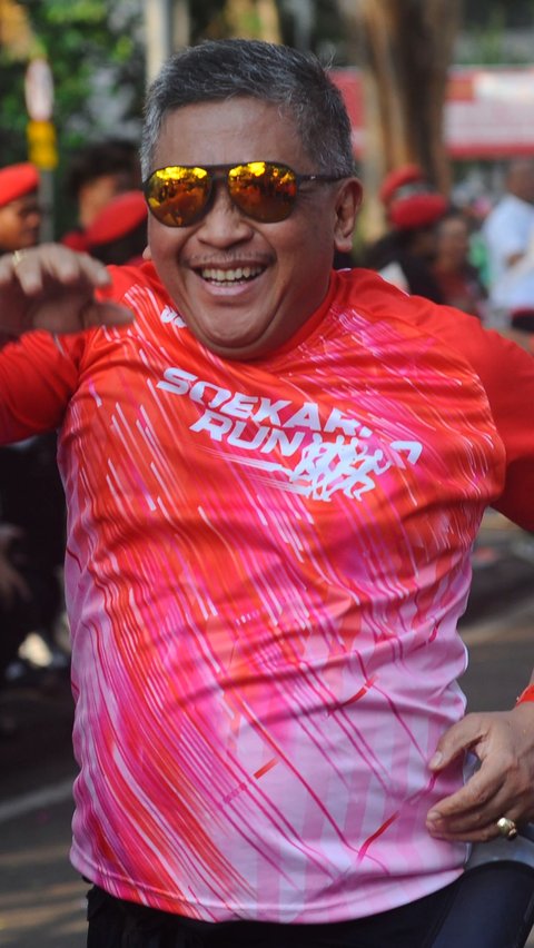 Acara ini diikuti ribuan orang hingga sejumlah tokoh, seperti Sekjen PDIP Hasto Kristiyanto, mantan Gubernur Jawa Tengah Ganjar Pranowo, serta menteri dan anggota DPR dari PDIP. Merdeka.com/Arie Basuki