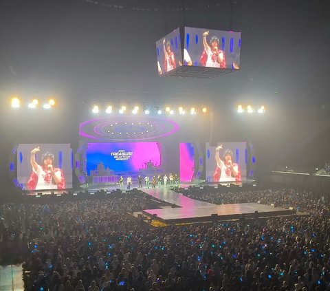 15 Potret Seru Konser Treasure Relay Tour (Reboot) 2024 Hari Kedua di Jakarta, Teume Makin Jatuh Cinta!