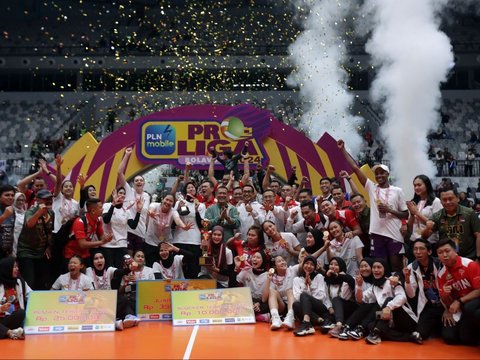 FOTO: Cetak Sejarah Baru, Jakarta BIN Juara Proliga 2024 untuk Pertama Kali