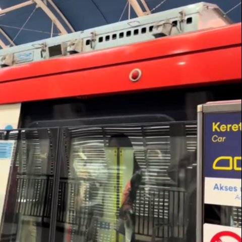 Naik Bis hingga LRT, Perjalanan Pria Berangkat Kerja dari Cianjur ke Jakarta Ini Curi Perhatian