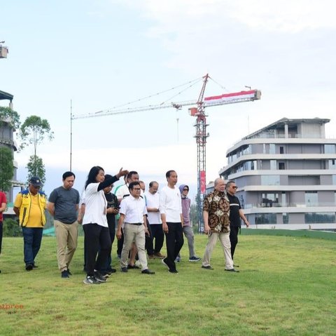 Pernah Jadi Lawan di Pilpres, Sosok Mantan Pejabat Ini Muncul Diajak Jokowi Berkeliling IKN