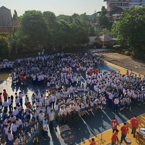 SMA Ini Jadi Tempat Pengibaran Bendera Merah Putih Pertama di Surabaya, Dulu Muridnya Banyak yang Tidak Lulus