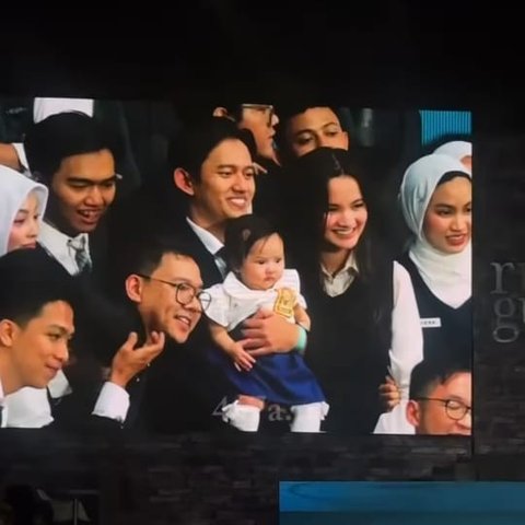 6 Potret Lucu Baby Launa Anak Sabrina Anggraini dan Belva Devara Pakai Seragam SMP, Gemesin Banget!