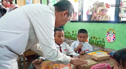 Uji Coba Makan Gratis, Anak SD di Jakarta Ini Pilih Tak Makan karena Ingin Bawa Pulang untuk Nenek