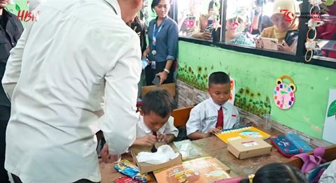 Uji Coba Makan Gratis, Anak SD di Jakarta Ini Pilih Tak Makan karena Ingin Bawa Pulang untuk Nenek