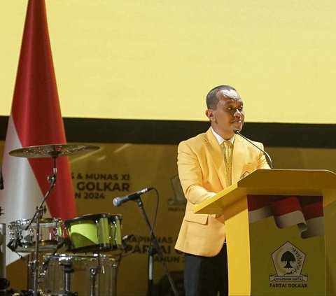 FOTO: Momen Bahlil Lahadalia Pidato Perdana sebagai Ketum Golkar, Singgung Jangan Main-Main dengan Raja Jawa