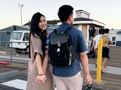 Potret Kaesang Temani Erina Gudono yang Sudah Berangkat ke Amerika Serikat untuk Kuliah S2, Nikmati Momen Jalan-jalan Berdua di California