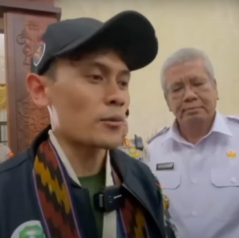 Tiba di Kampung Halaman, Beginilah Momen Veddriq Leonardo Peraih Emas Olimpiade Paris 2024  Diarak Keliling Kota