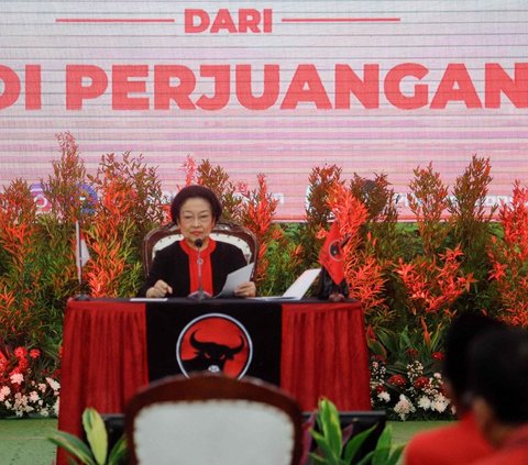 FOTO: Megawati Beberkan Nama-Nama Bakal Cagub dan Cawagub untuk Pilkada 2024 Ada dari Kepulauan Riau sampai Papua