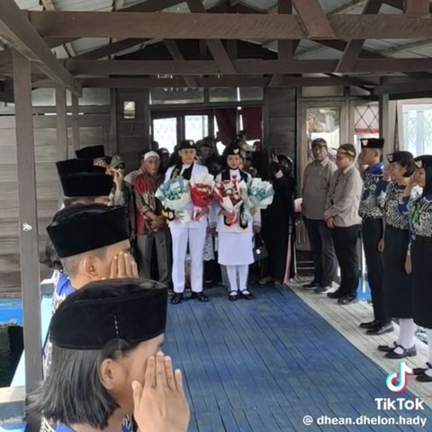 Viral, Ini Momen Penyambutan Fifandra Ardiansyah & Aprillya Putri Paskibraka Nasional Asal Halmahera Barat