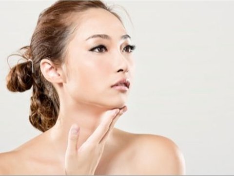 5 Rekomendasi Krim Malam Mengandung Retinol Terbaik untuk Kulit Lebih Muda dan Cerah