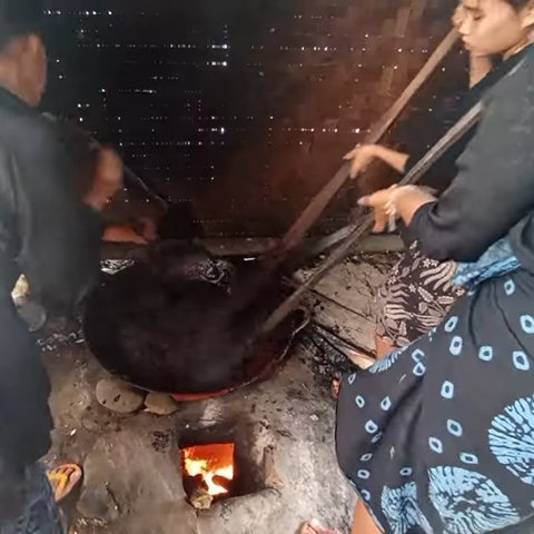 Kenalan dengan Kue Wajik Tradisional Khas Baduy, Cara Bikinnya Penuh Usaha