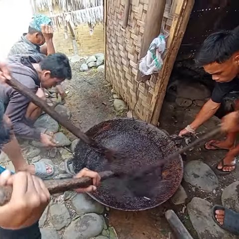 Kenalan dengan Kue Wajik Tradisional Khas Baduy, Cara Bikinnya Penuh Usaha