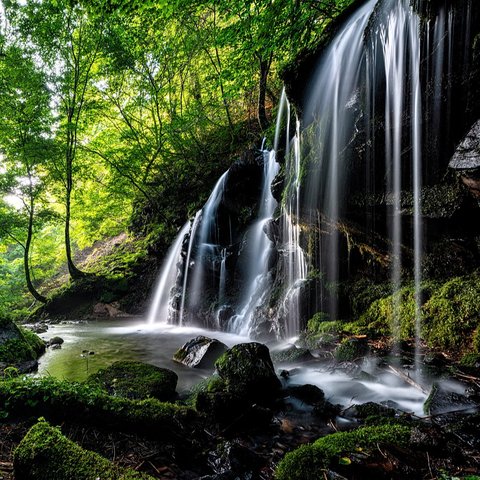 Mitos Air Terjun Tumpak Sewu, Membuat Awet Muda hingga Membawa Keberuntungan