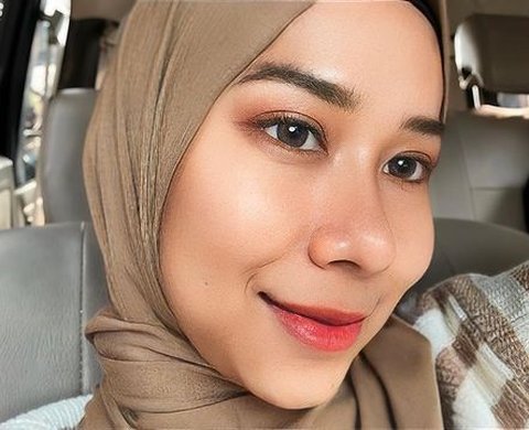 Wafat Setelah 2 Pekan Gelar Pernikahan, Ini Sosok Shella Selpi Seleb TikTok dan Pesepakbola Wanita yang Derita Kanker Ovarium