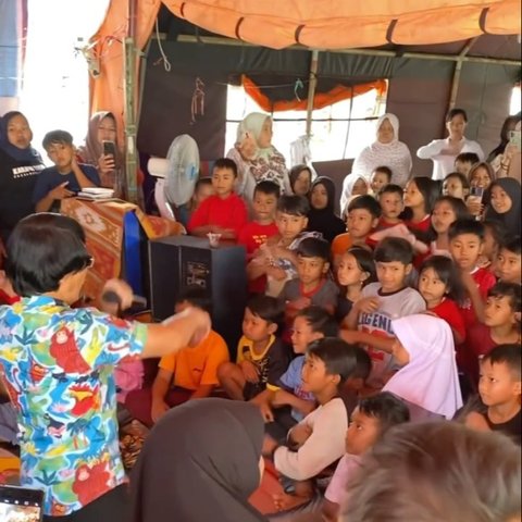 Genap Berusia 73 Tahun, Simak Potret Kak Seto Jadi Sahabat Anak dari Dulu hingga Kini