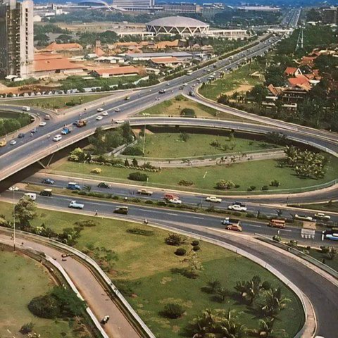 Membaca Filosofi Jembatan Semanggi yang Melegenda di Jakarta, Hasil Pemikiran Soekarno dari Sebuah Daun